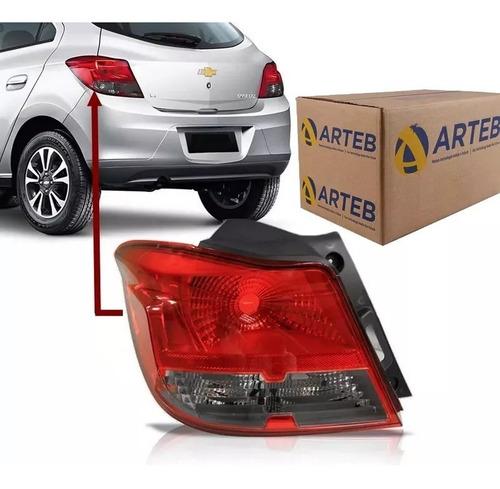 Lanterna Traseira Gm Onix 13/16 Le Re / Pisca Fume