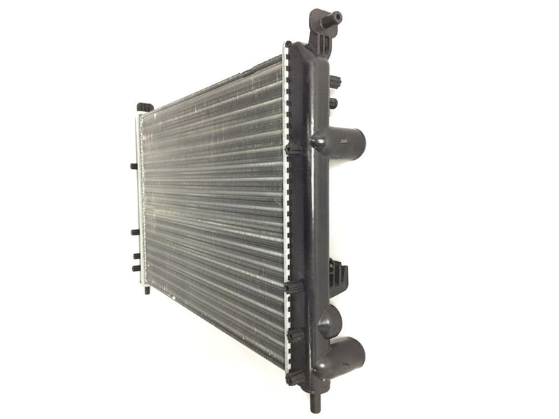 Radiador Fiat Palio/siena/strada 1.6/1.8 96/01 C/ar Rmm93198
